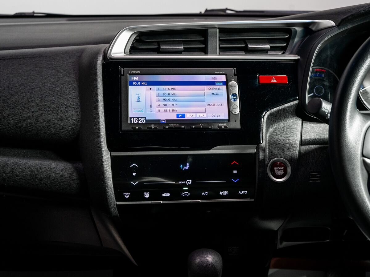 Honda Fit 2013 - фото автомобиля