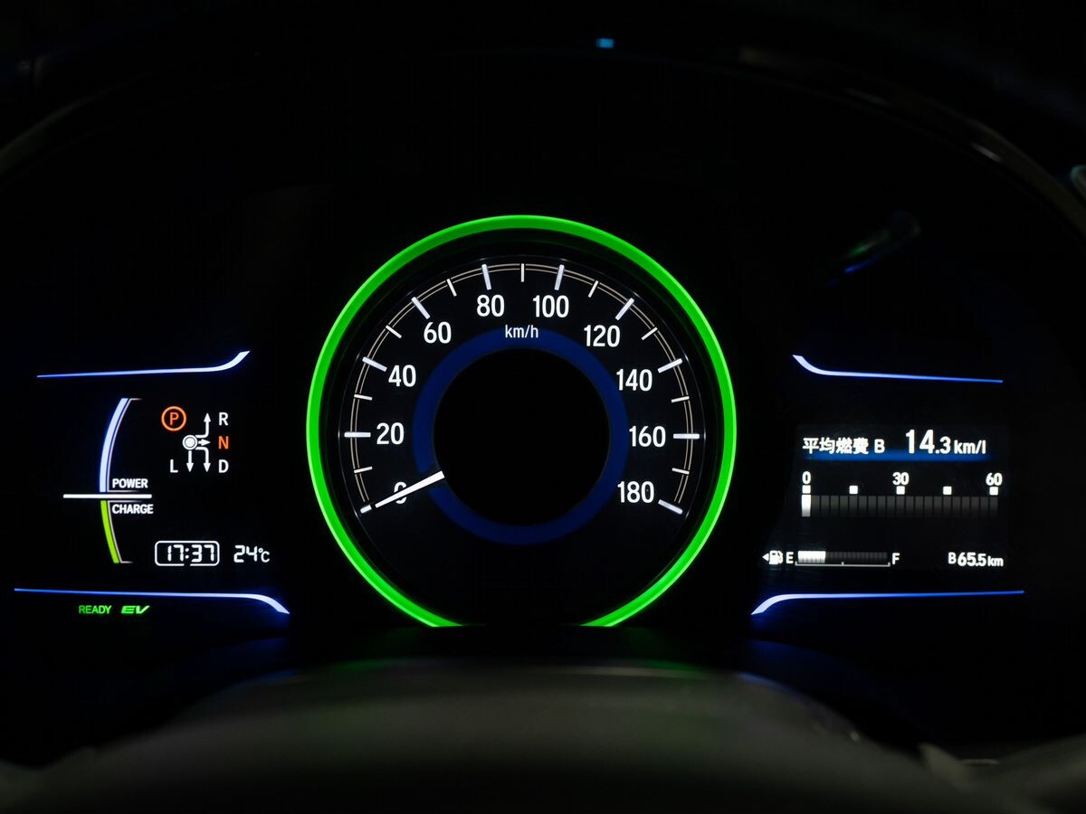 Honda Shuttle 2015 - фото автомобиля