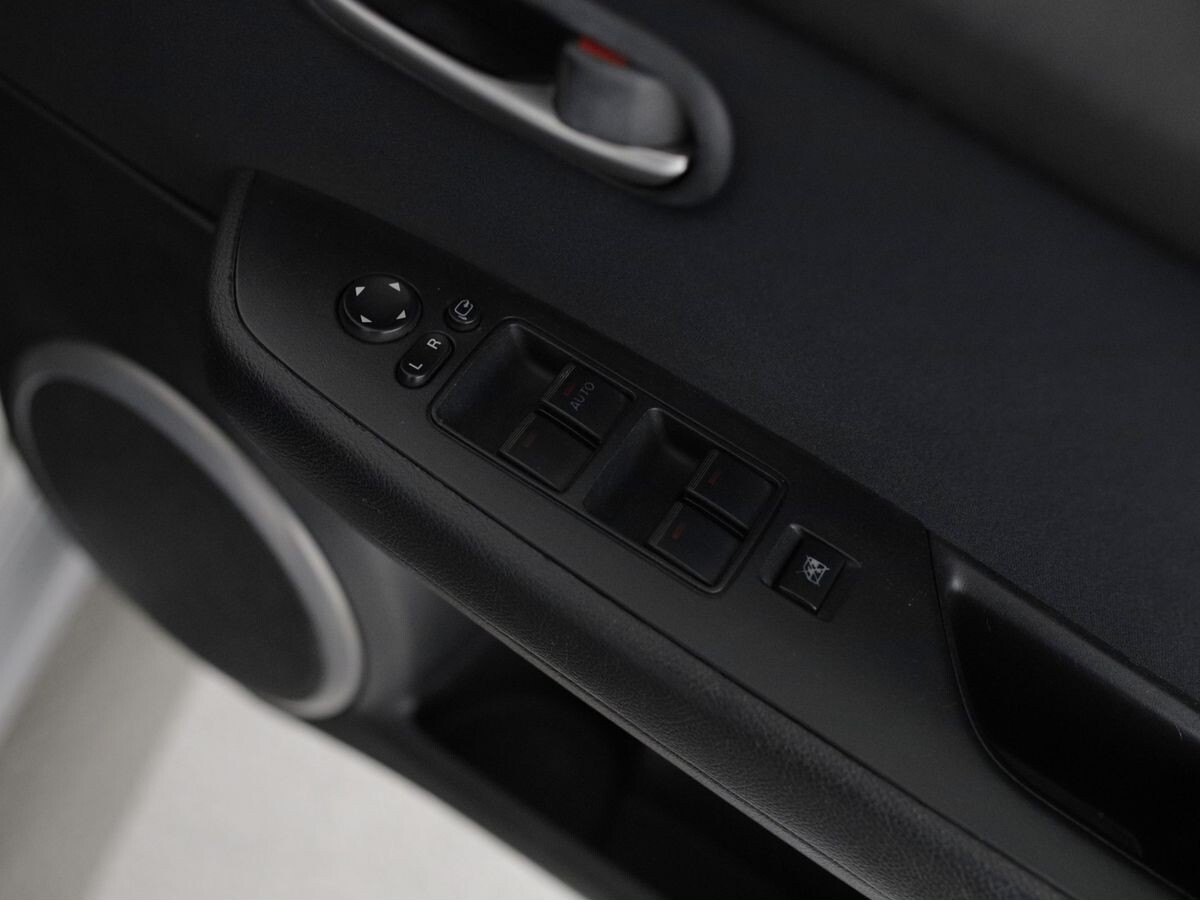 Mazda Atenza 2008 - фото автомобиля