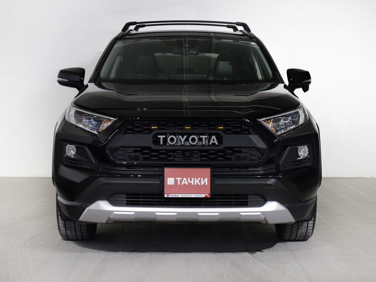 Toyota RAV4 2019 - фото автомобиля