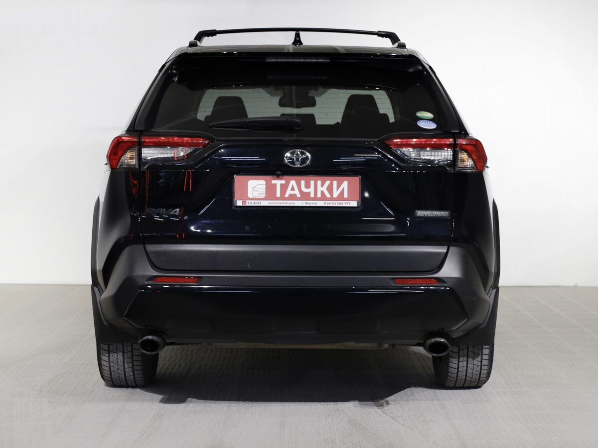 Toyota RAV4 2019 - фото автомобиля