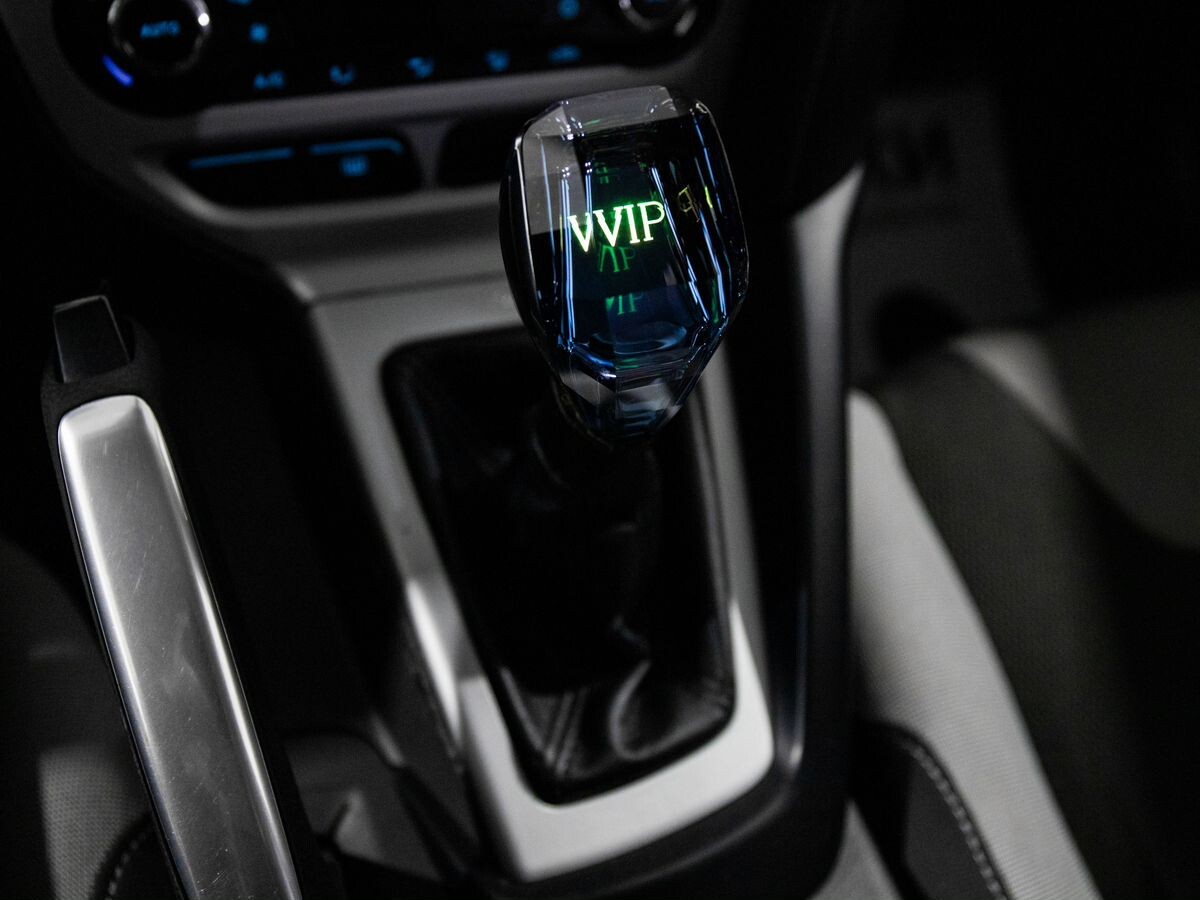 Ford Focus 2013 - фото автомобиля