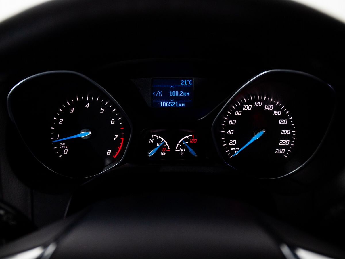 Ford Focus 2013 - фото автомобиля