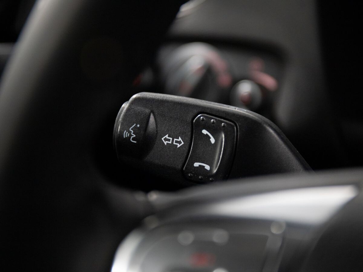 Ford Mondeo 2012 - фото автомобиля