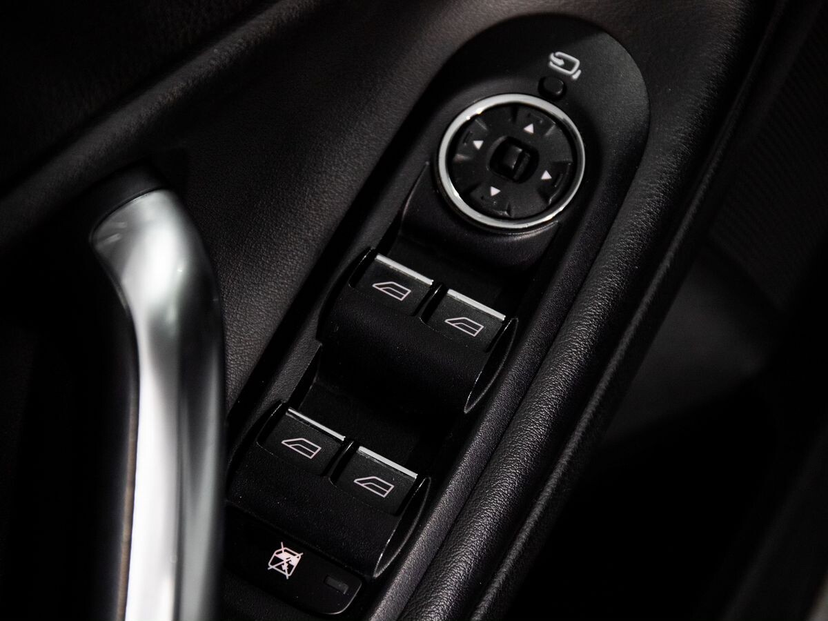 Ford Mondeo 2012 - фото автомобиля