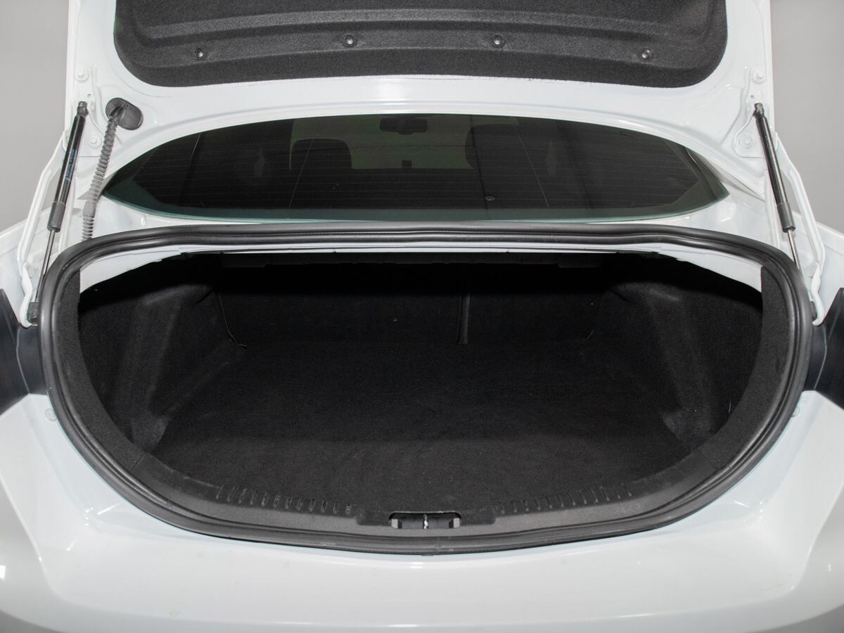 Ford Mondeo 2012 - фото автомобиля