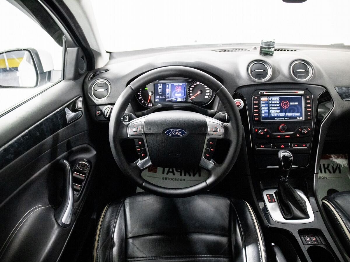 Ford Mondeo 2012 - фото автомобиля