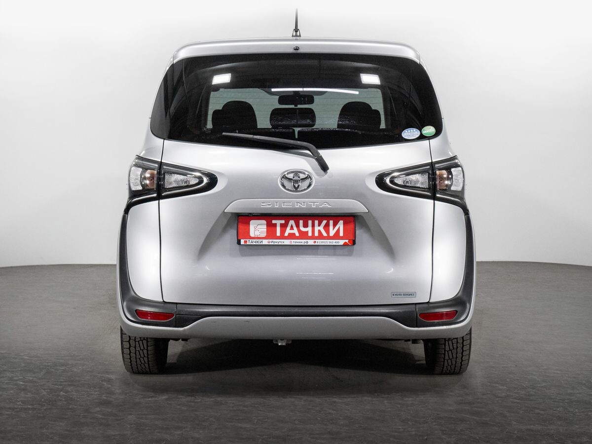 Toyota Sienta 2018 - фото автомобиля