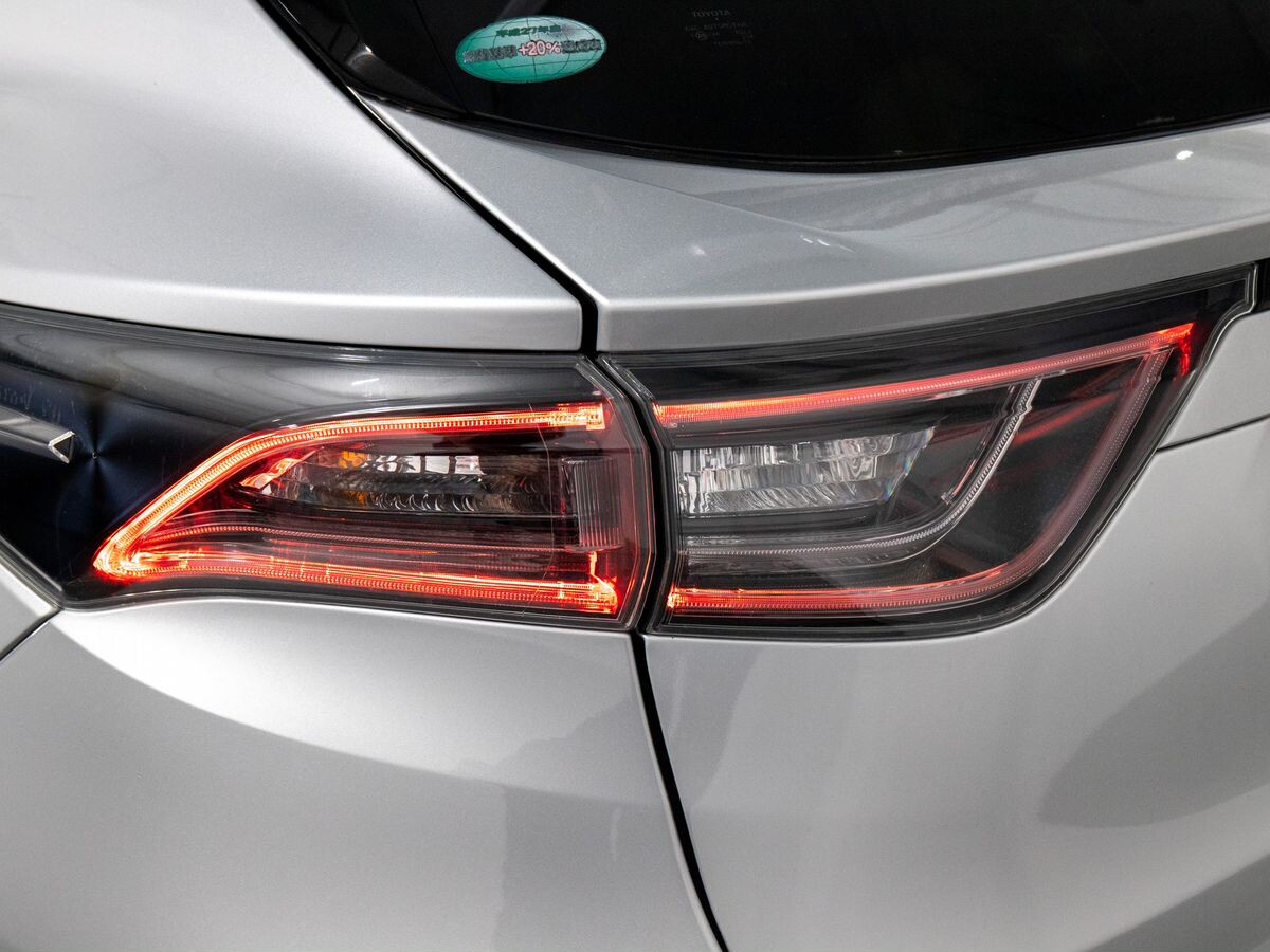 Toyota Harrier 2016 - фото автомобиля