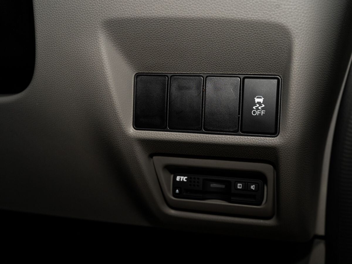 Honda Stepwgn 2016 - фото автомобиля