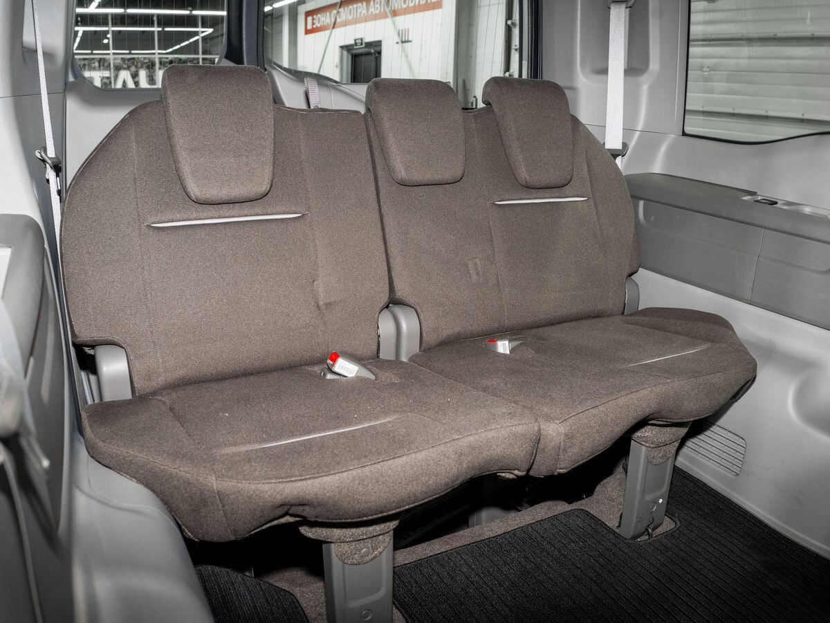 Honda Stepwgn 2016 - фото автомобиля