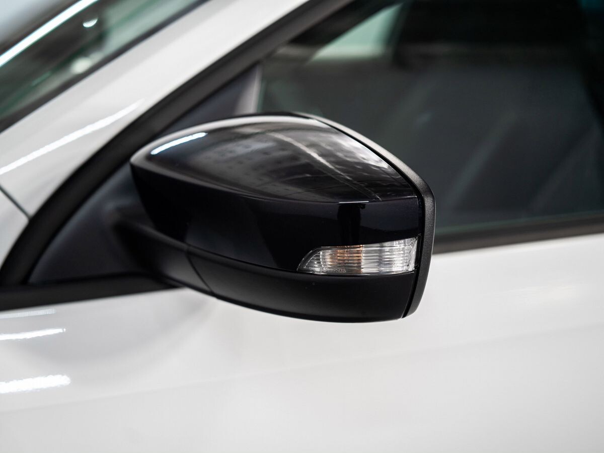 Volkswagen Polo 2021 - фото автомобиля