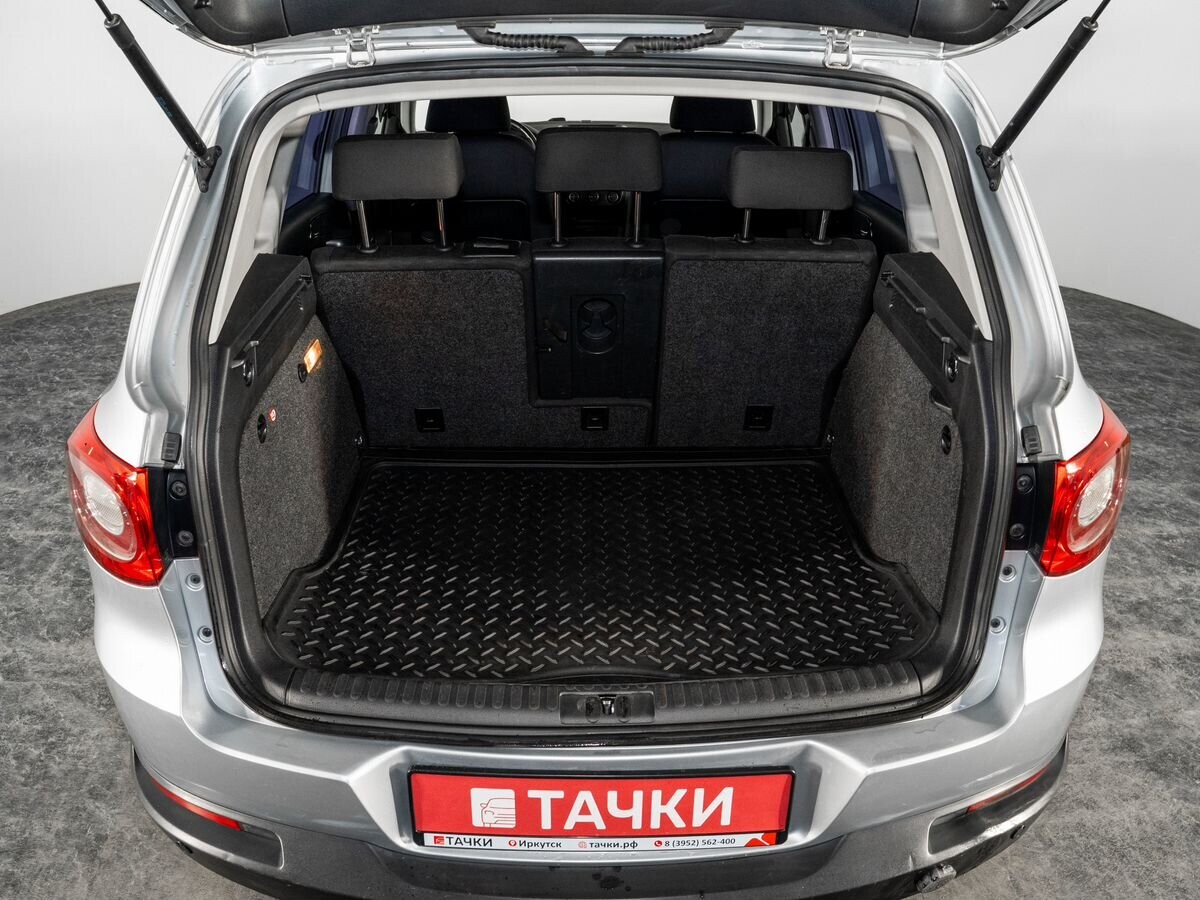 Volkswagen Tiguan 2009 - фото автомобиля
