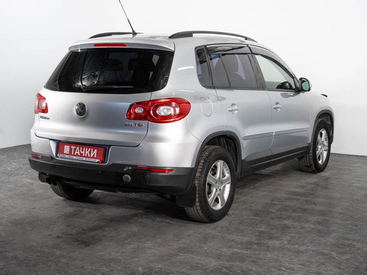 Volkswagen Tiguan 2009 - фото автомобиля