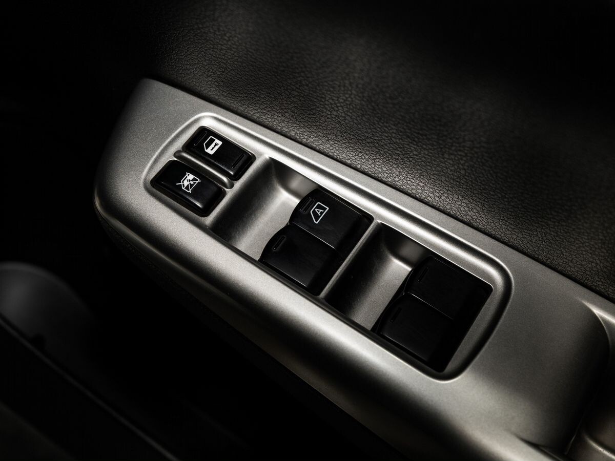 Subaru Impreza 2009 - фото автомобиля