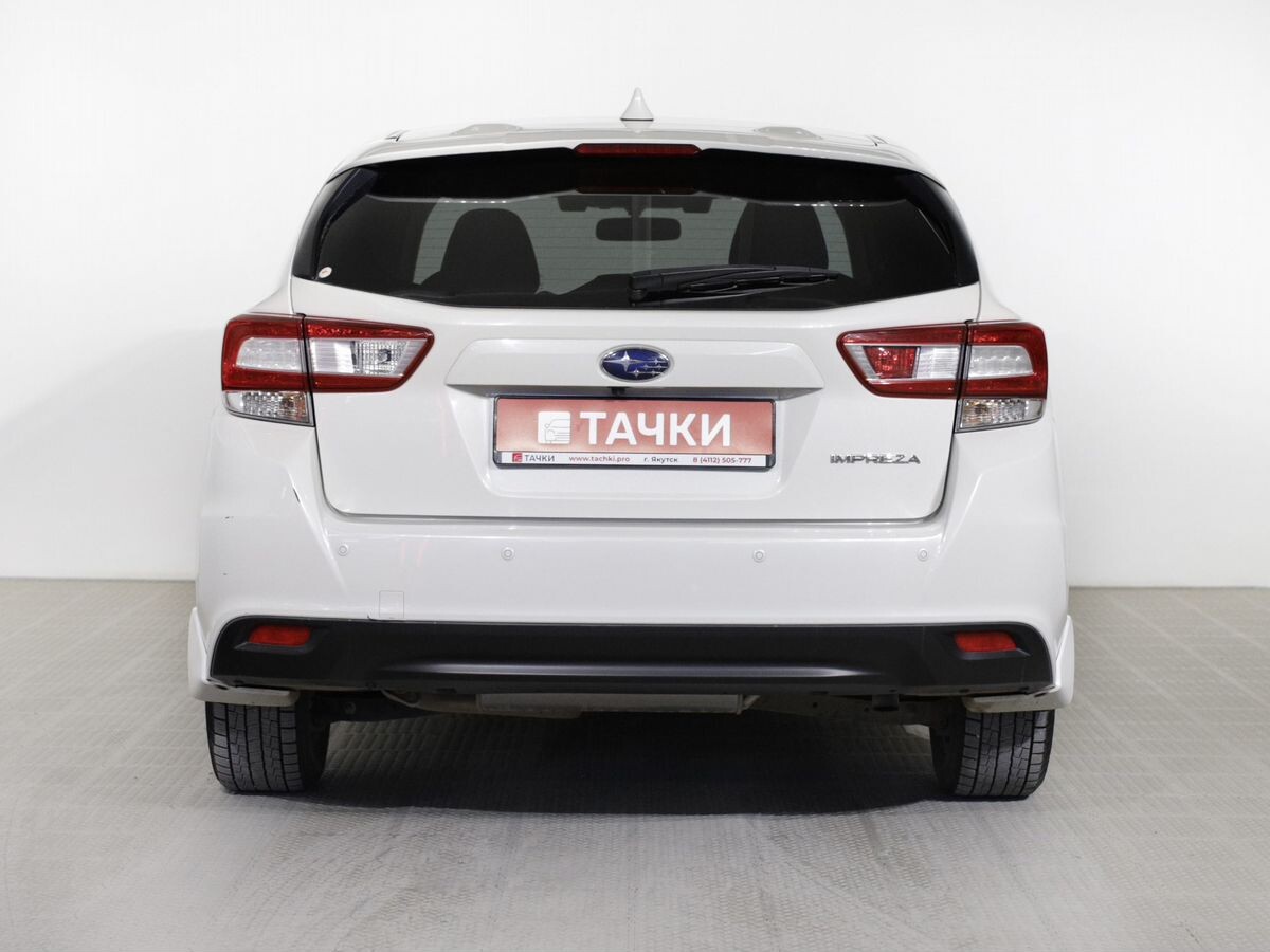 Subaru Impreza 2017 - фото автомобиля