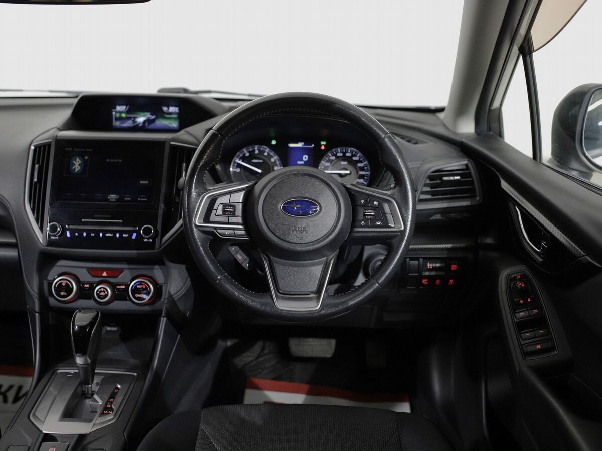 Subaru Impreza 2017 - фото автомобиля