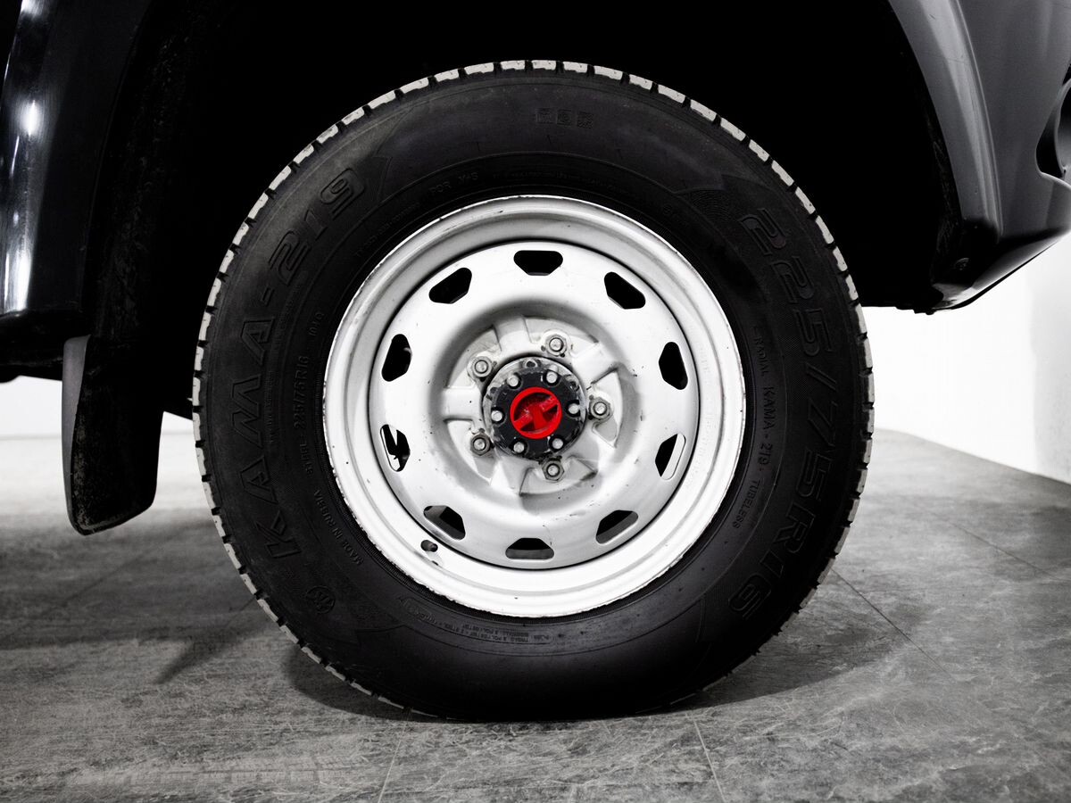 УАЗ Pickup 2021 - фото автомобиля