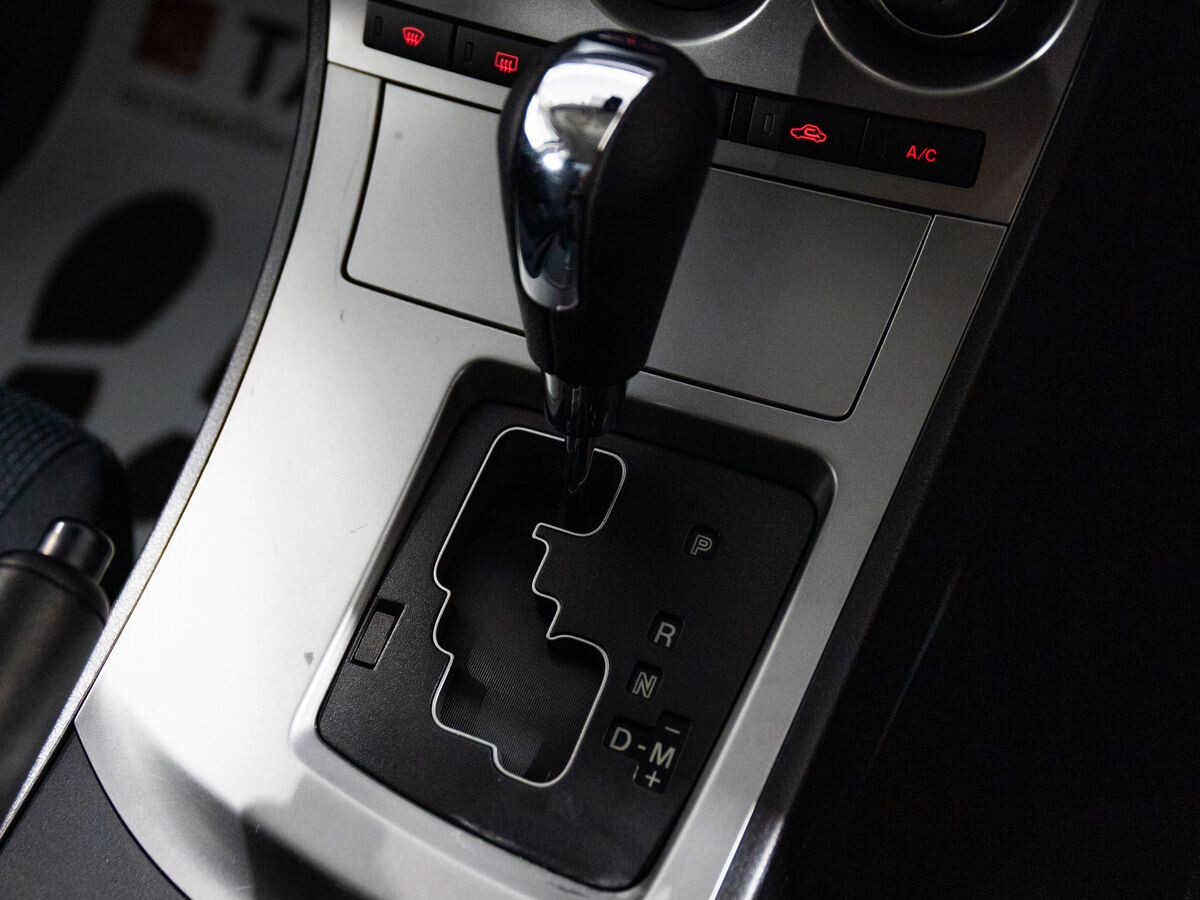 Mazda Axela 2011 - фото автомобиля