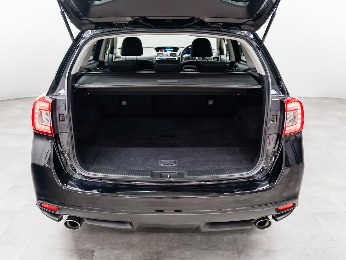 Subaru Levorg 2014 - фото автомобиля