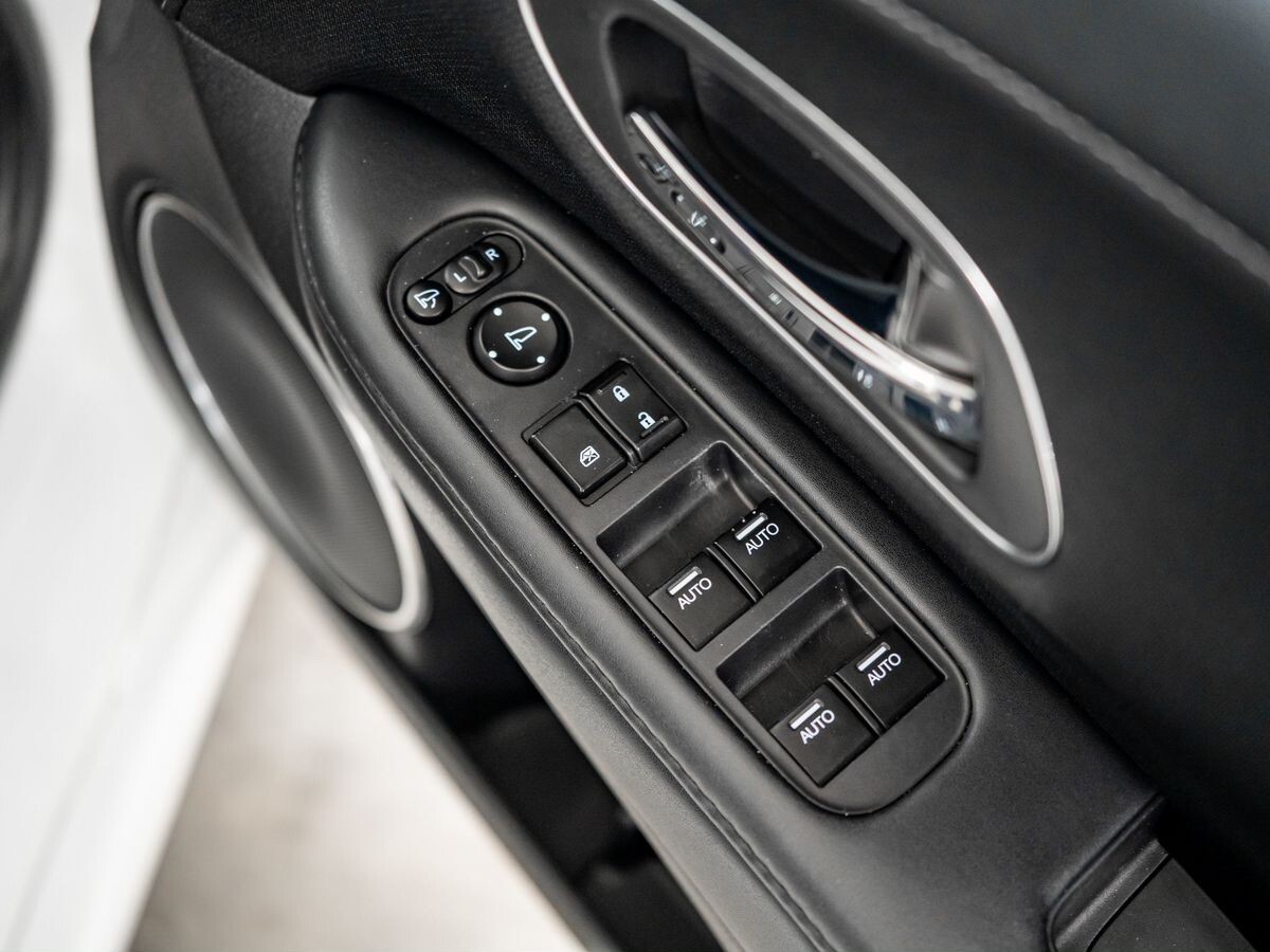 Honda Vezel 2016 - фото автомобиля