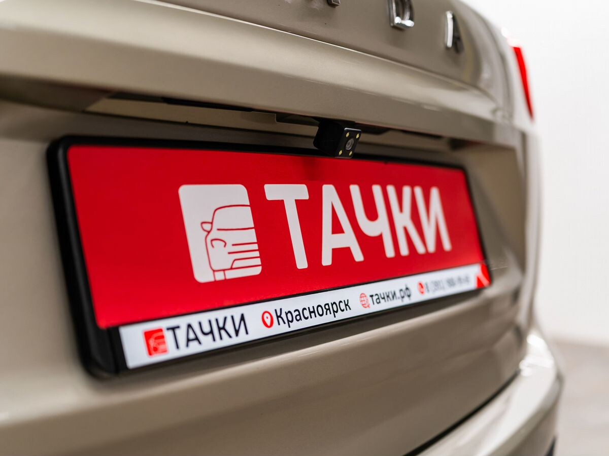 Lada (ВАЗ) XRAY 2018 - фото автомобиля