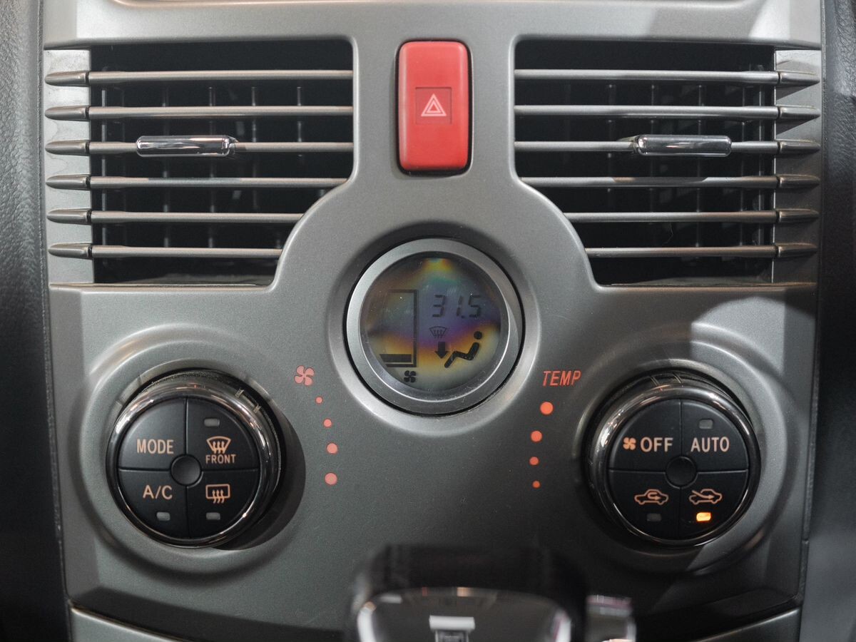 Toyota Rush 2014 - фото автомобиля