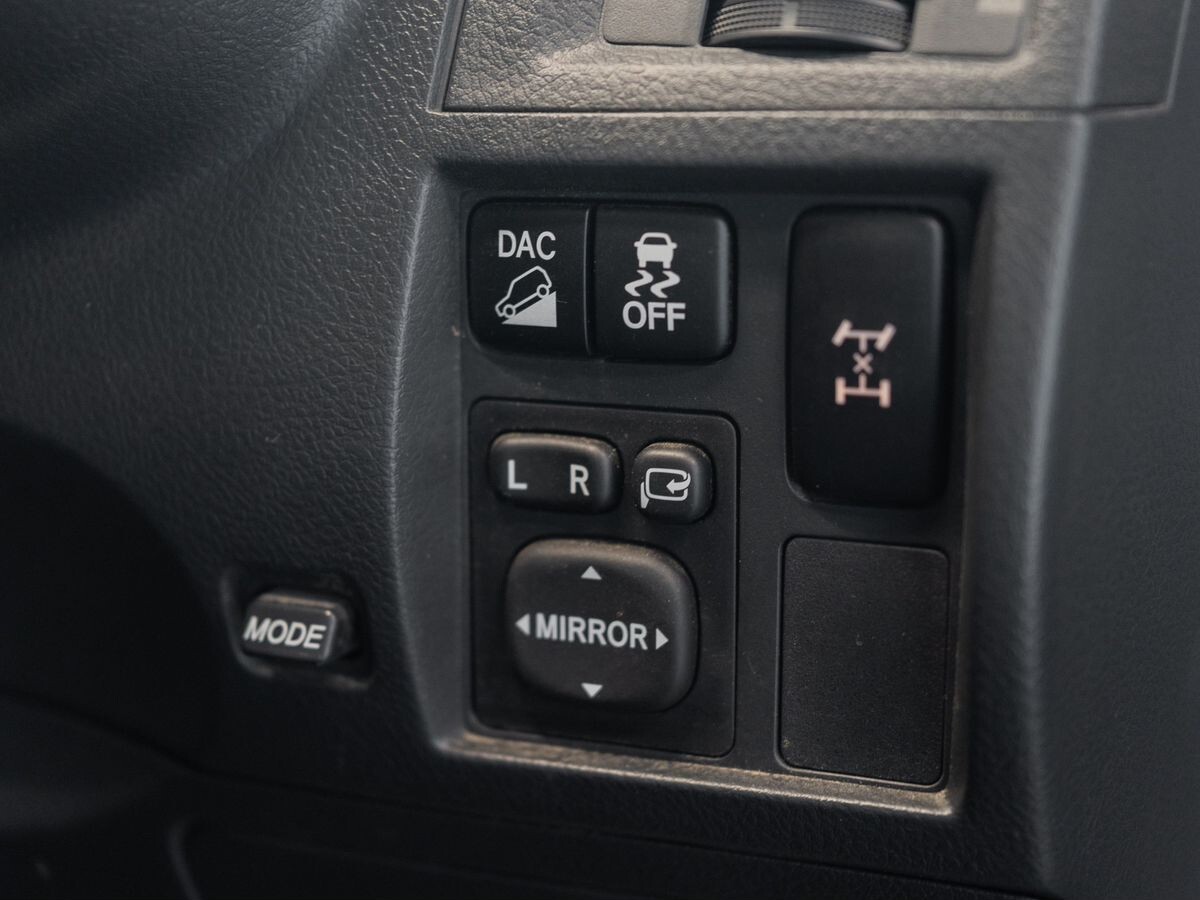 Toyota Rush 2014 - фото автомобиля