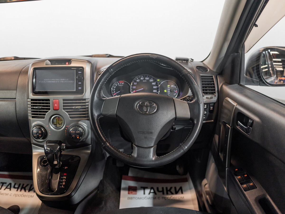 Toyota Rush 2014 - фото автомобиля