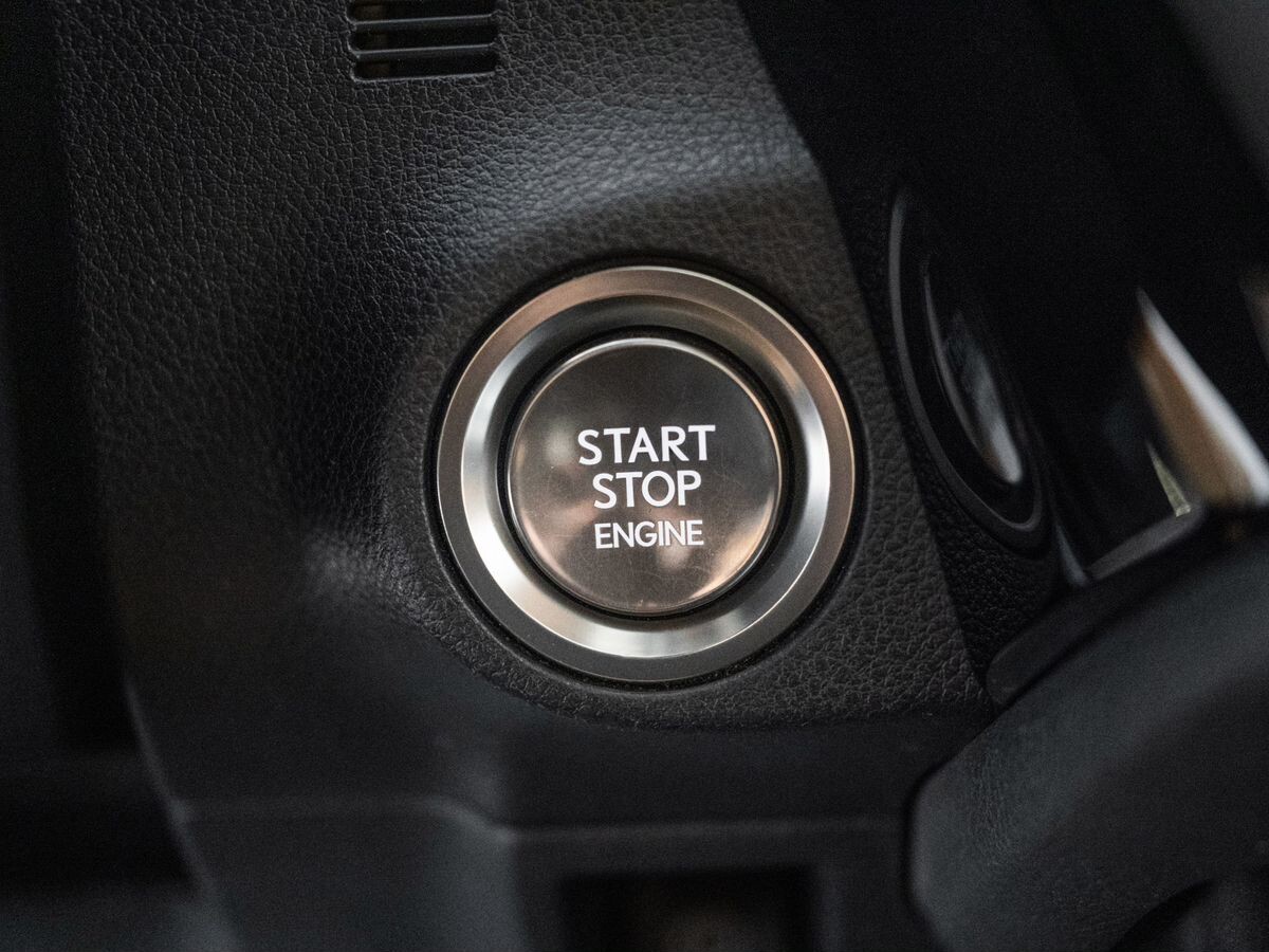 Lexus ES 2021 - фото автомобиля