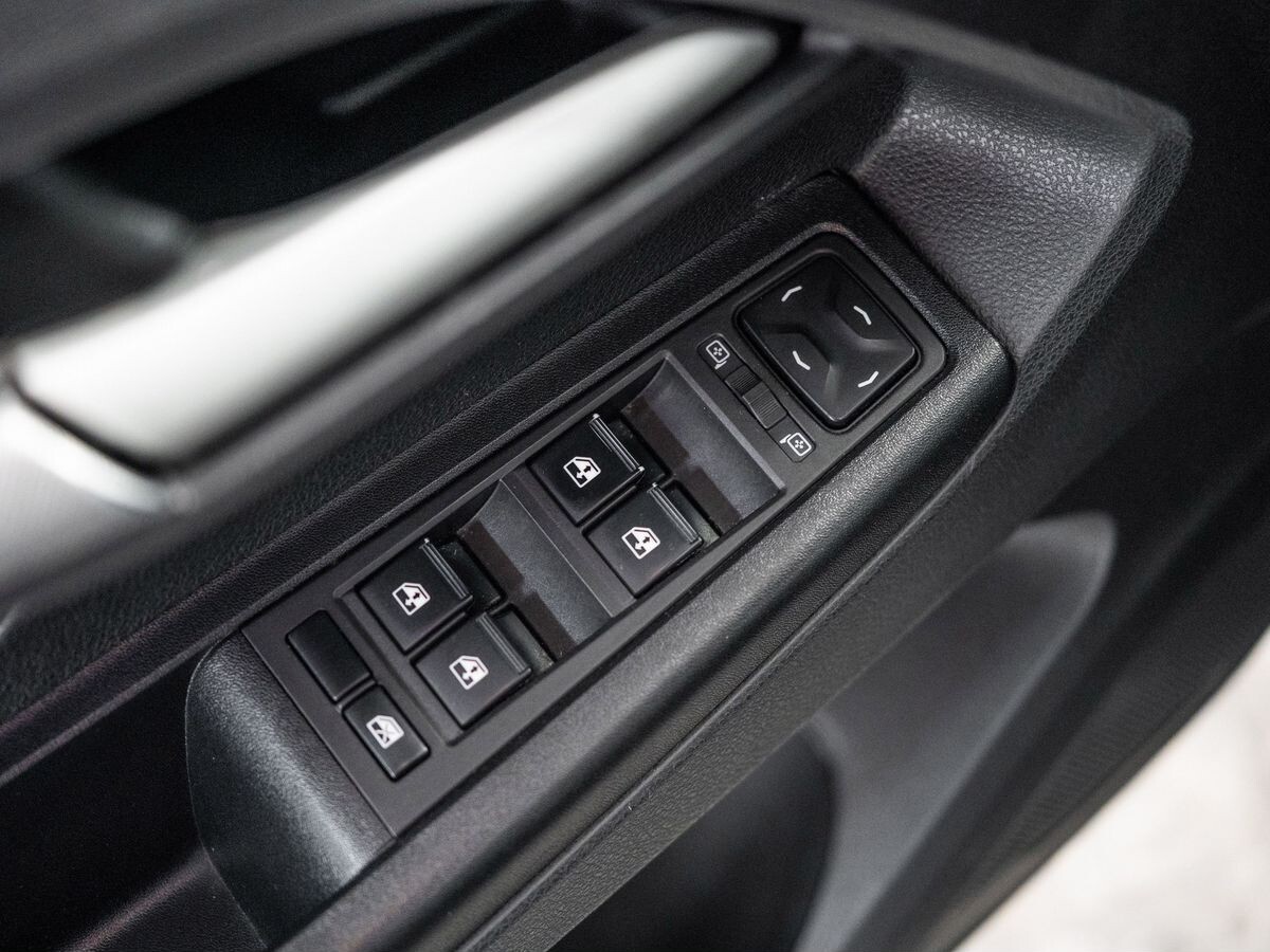 Lada (ВАЗ) Vesta 2021 - фото автомобиля