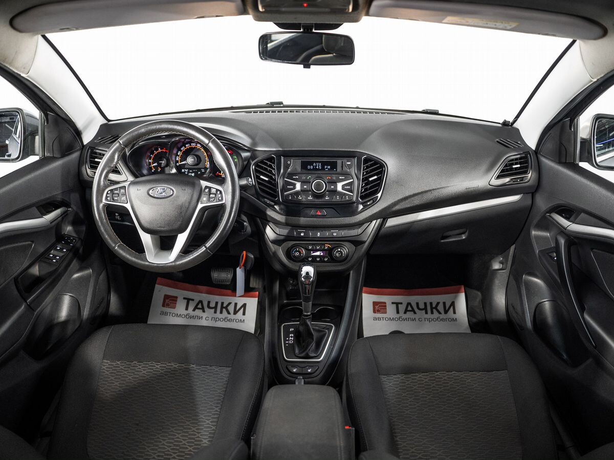 Lada (ВАЗ) Vesta 2021 - фото автомобиля