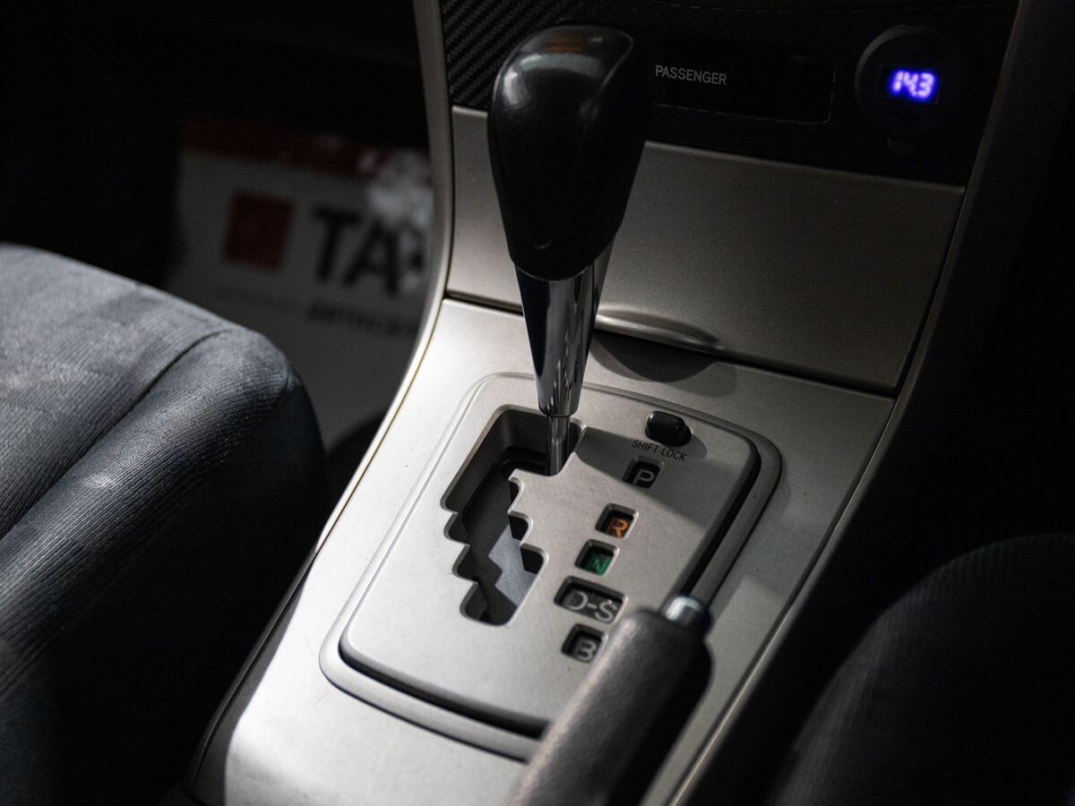 Toyota Corolla 2008 - фото автомобиля