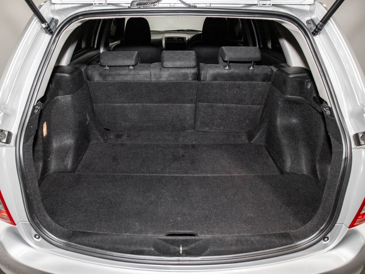 Toyota Corolla 2008 - фото автомобиля