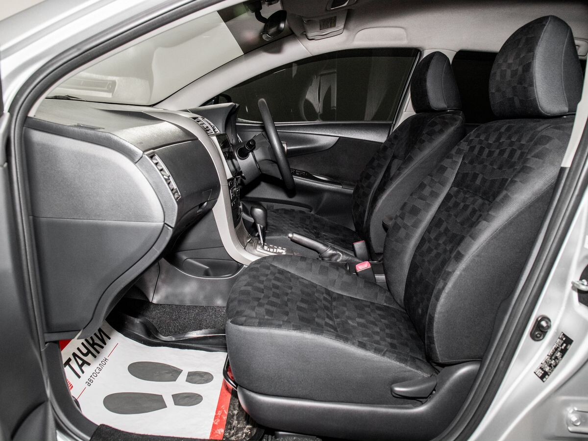 Toyota Corolla 2008 - фото автомобиля