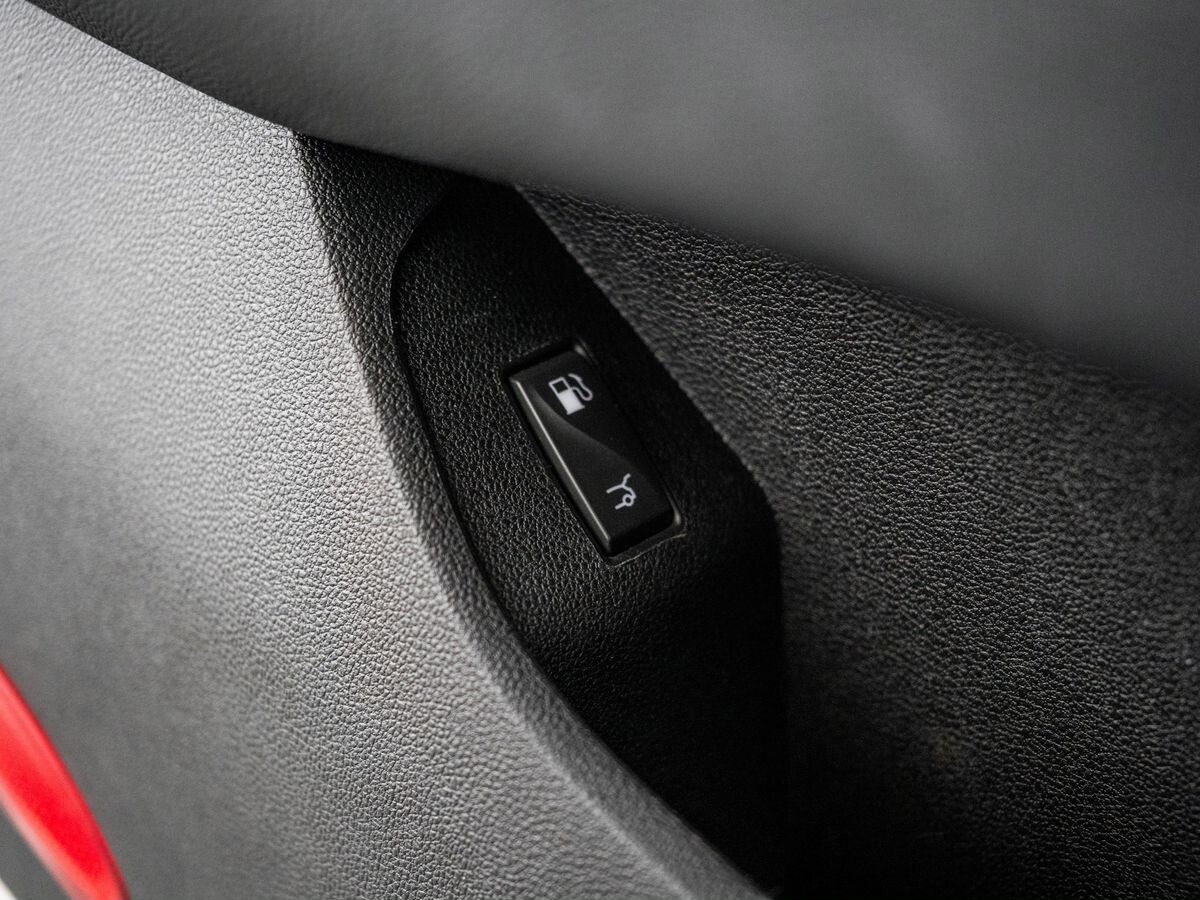 Renault Samsung SM6 2020 - фото автомобиля