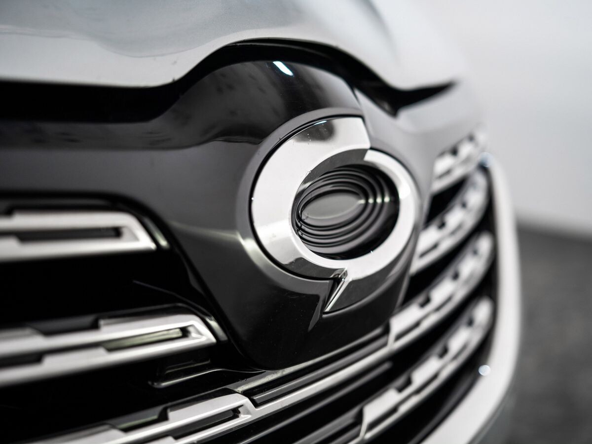 Renault Samsung SM6 2020 - фото автомобиля