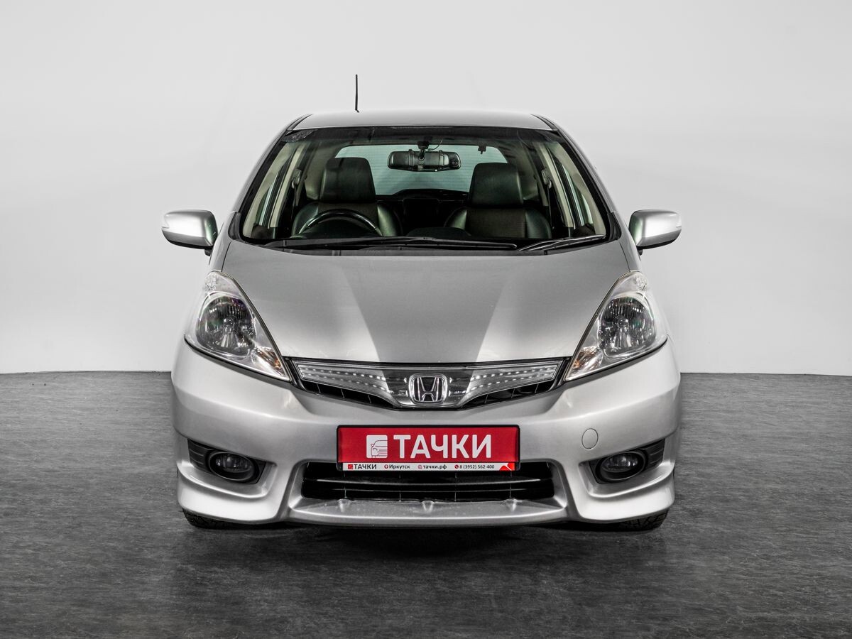 Honda Fit Shuttle 2012 - фото автомобиля
