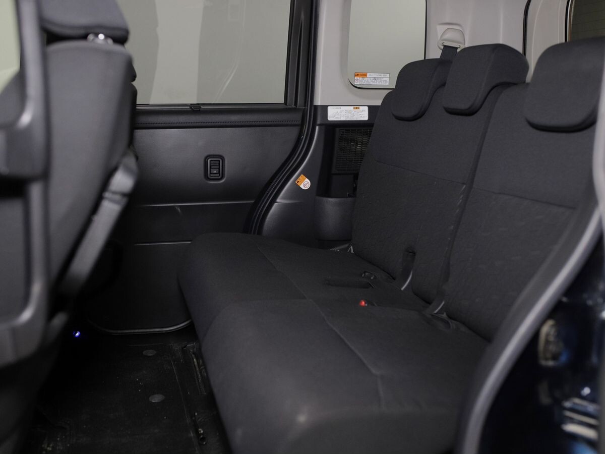 Toyota Tank 2016 - фото автомобиля