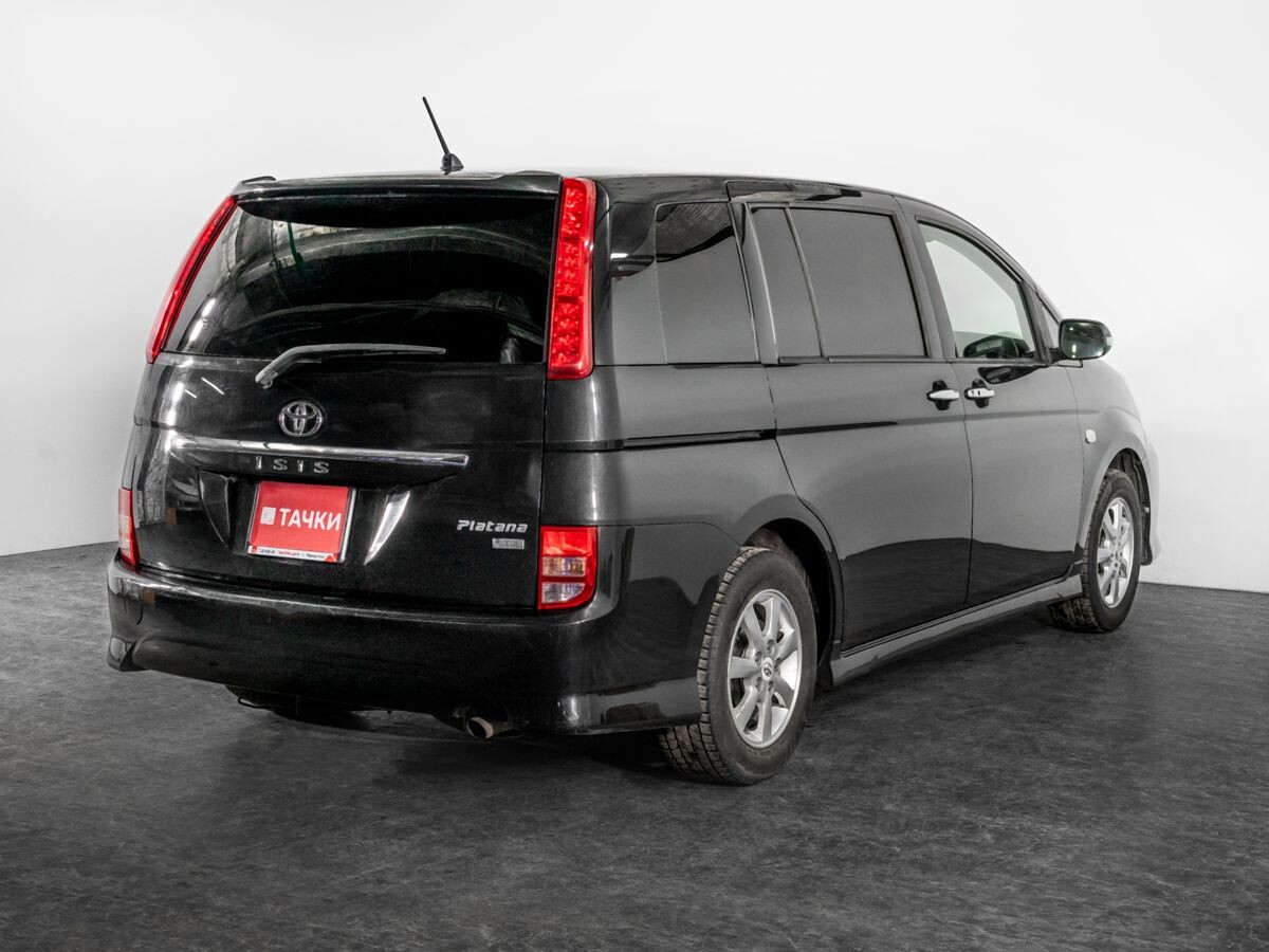 Toyota ISis 2010 - фото автомобиля