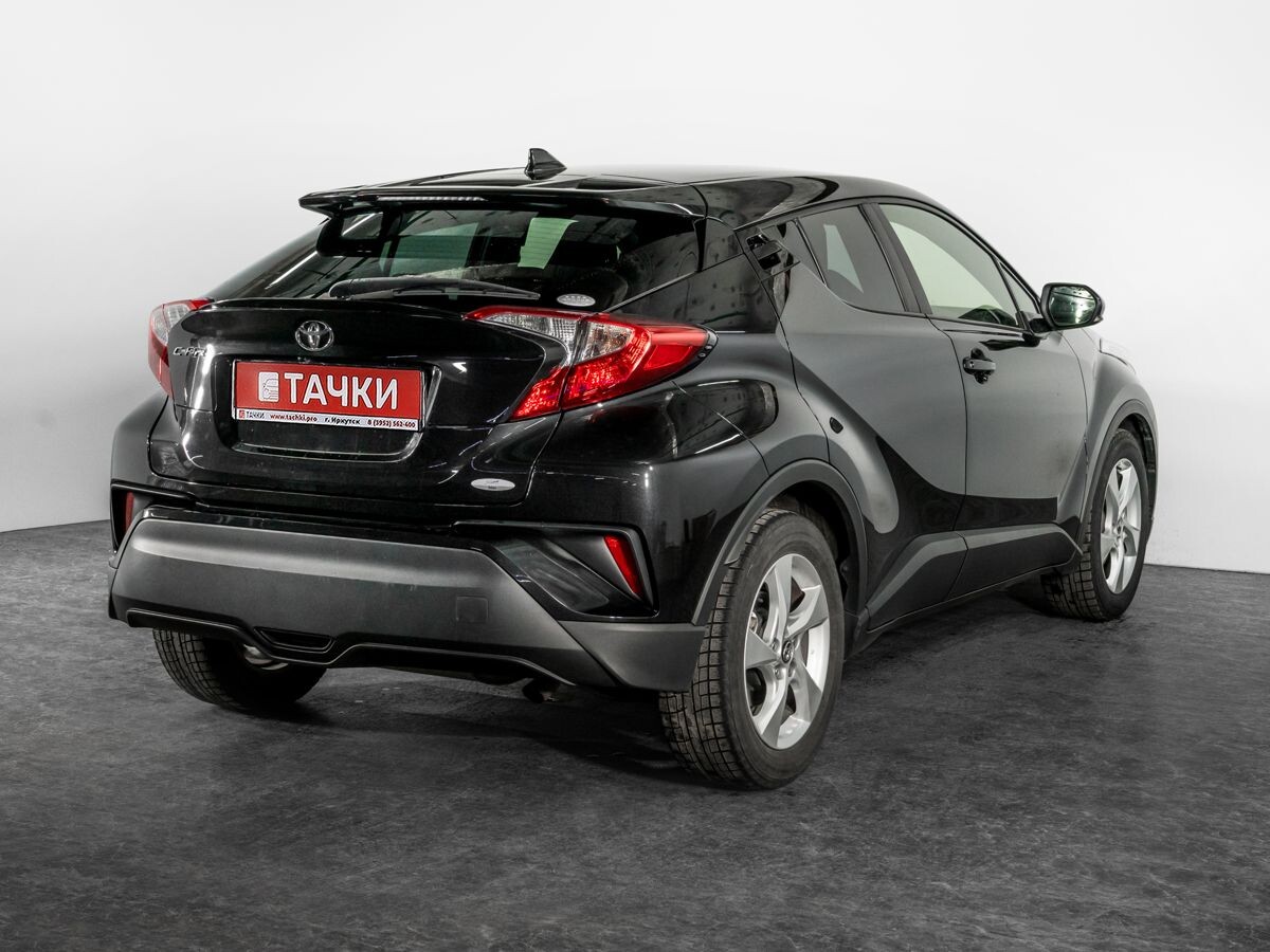Toyota C-HR 2018 - фото автомобиля