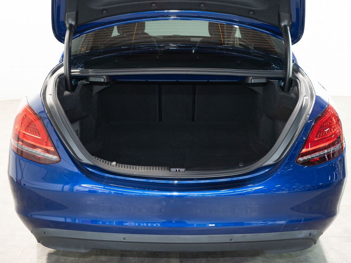 Mercedes-Benz C-Класс 2019 - фото автомобиля