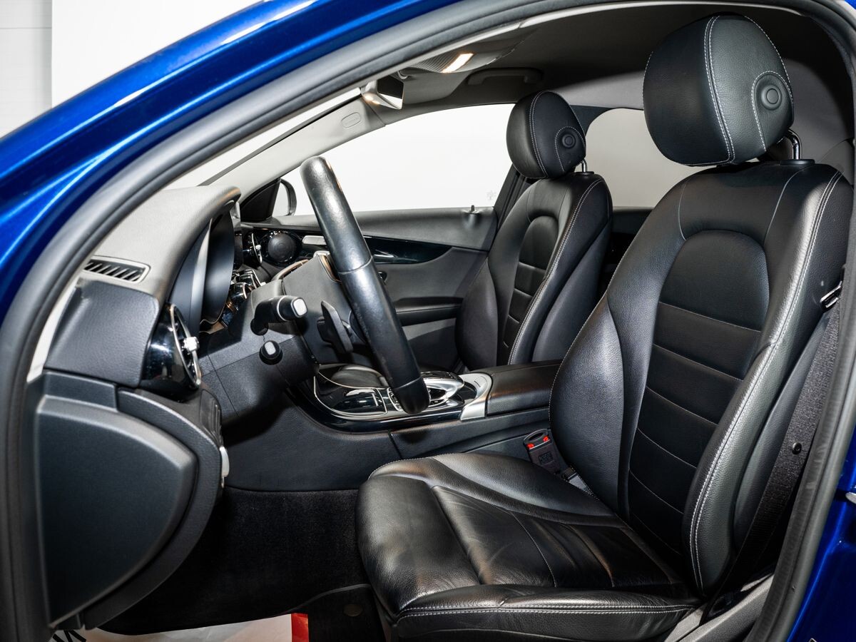 Mercedes-Benz C-Класс 2019 - фото автомобиля