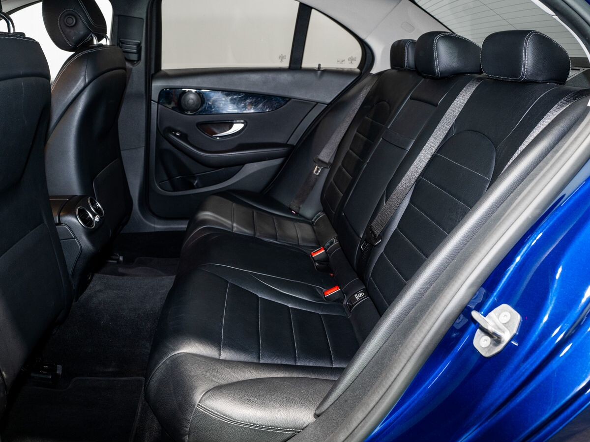 Mercedes-Benz C-Класс 2019 - фото автомобиля
