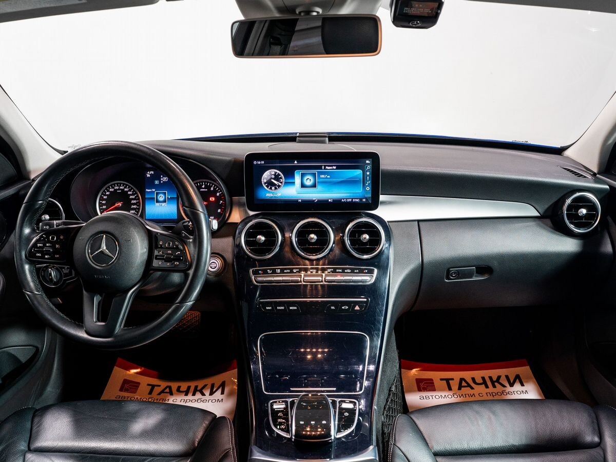 Mercedes-Benz C-Класс 2019 - фото автомобиля