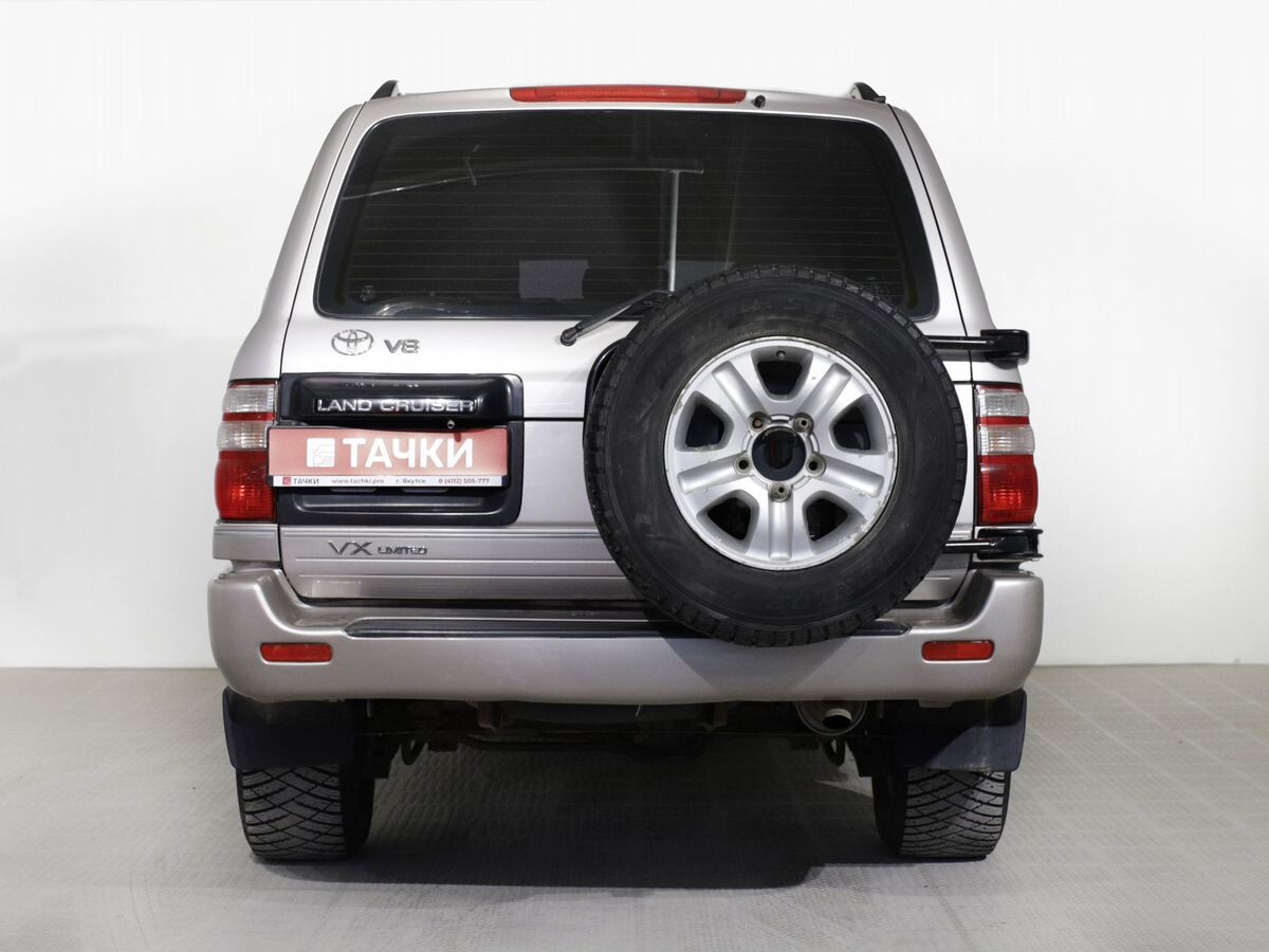 Toyota Land Cruiser 2003 - фото автомобиля