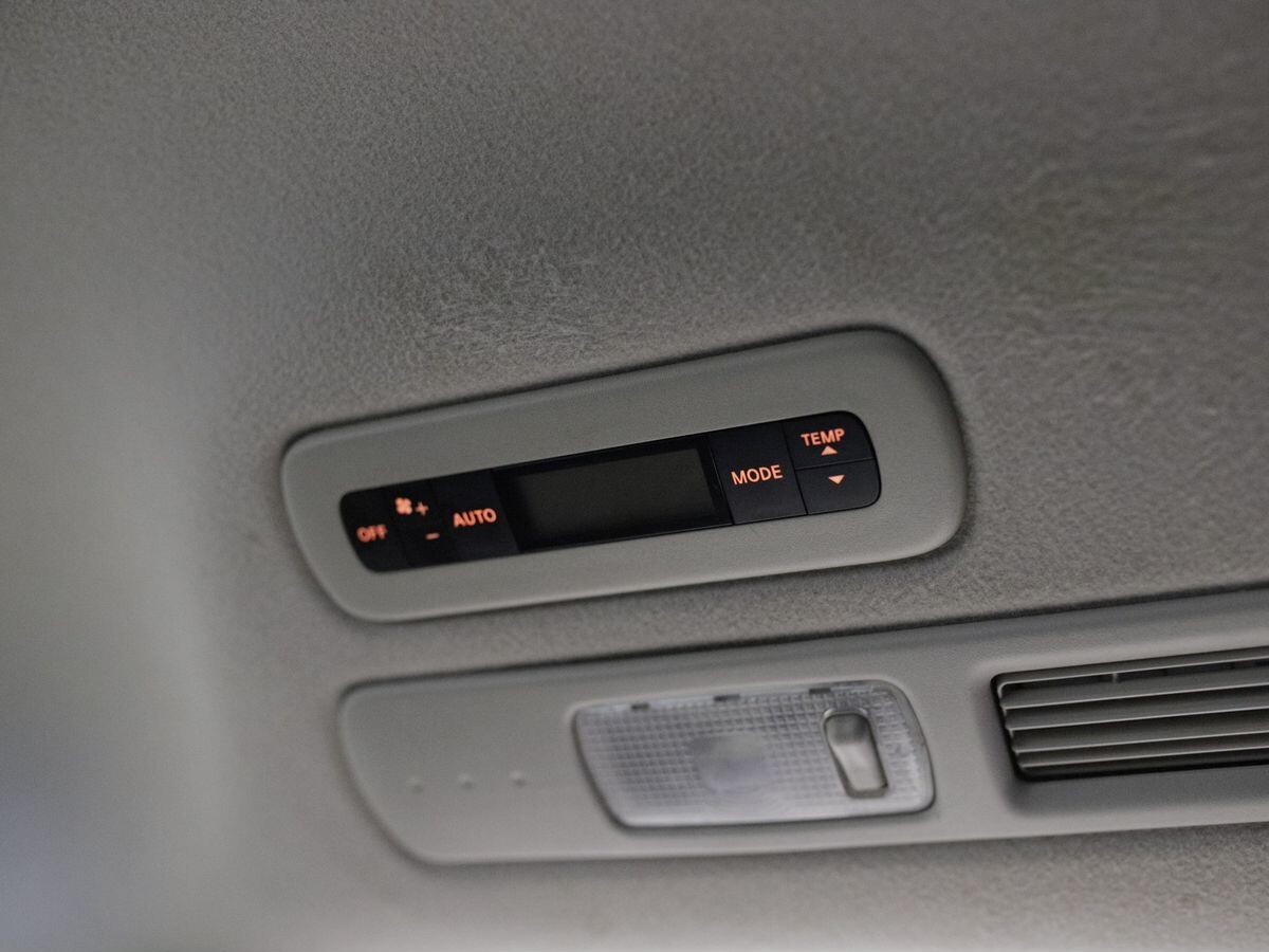 Nissan Serena 2015 - фото автомобиля