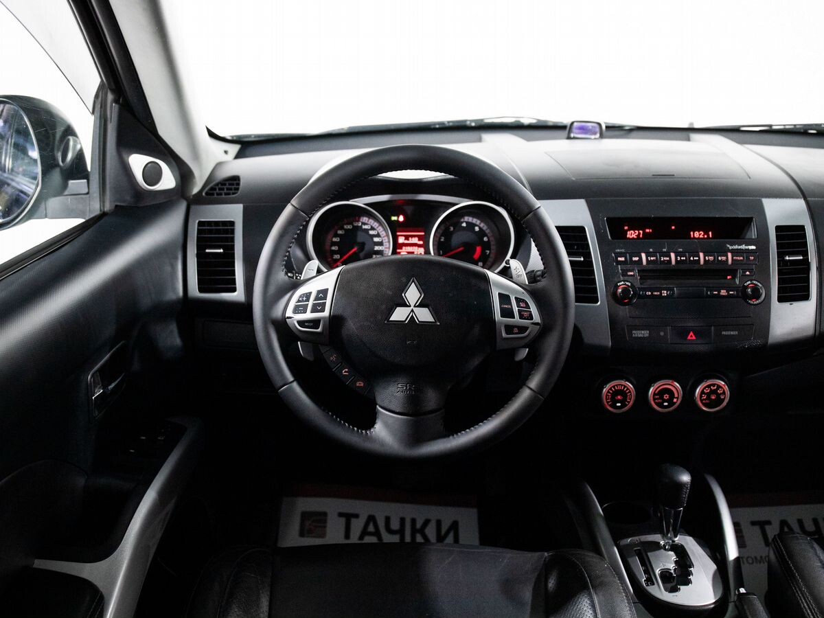 Mitsubishi Outlander 2008 - фото автомобиля