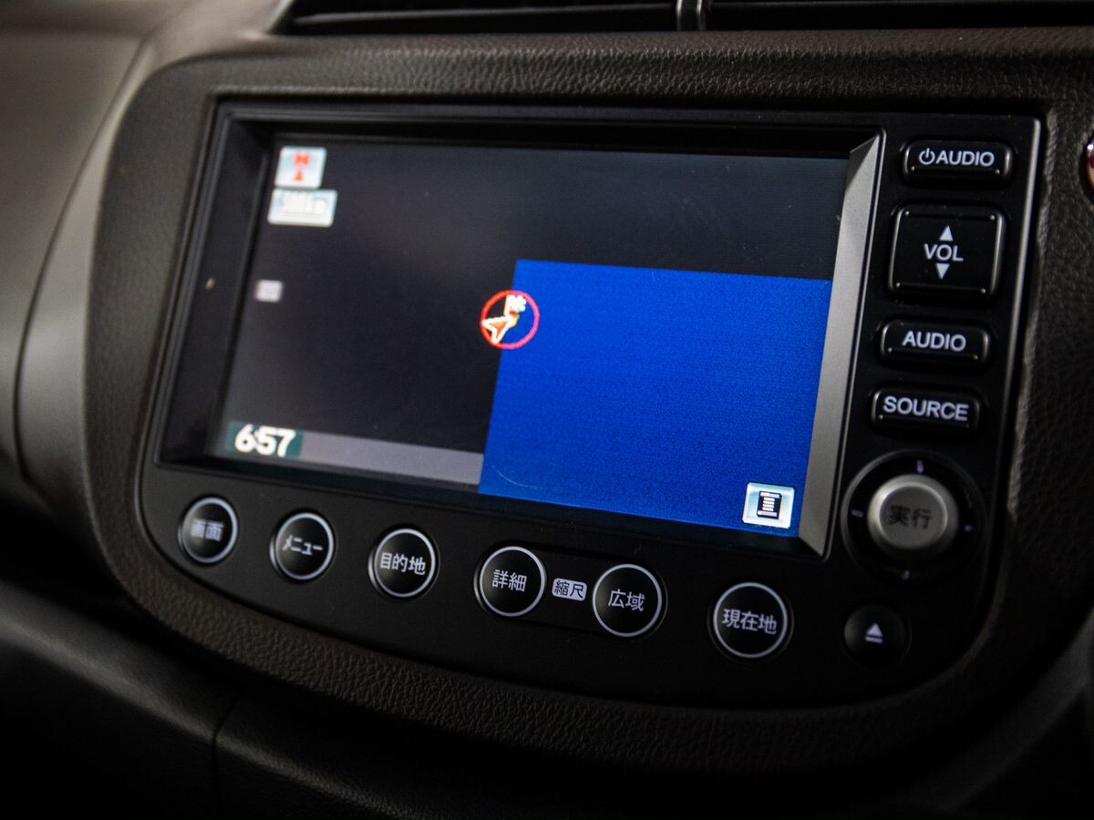 Honda Fit Shuttle 2011 - фото автомобиля