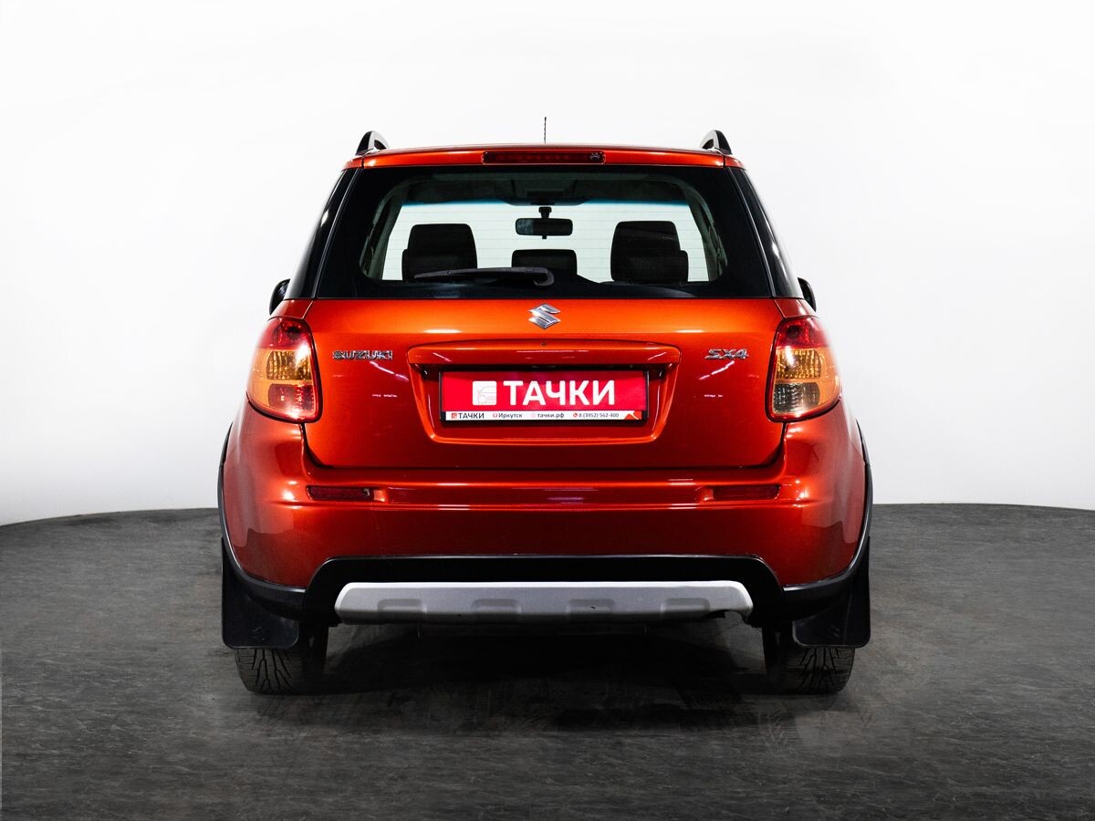Suzuki SX4 2013 - фото автомобиля